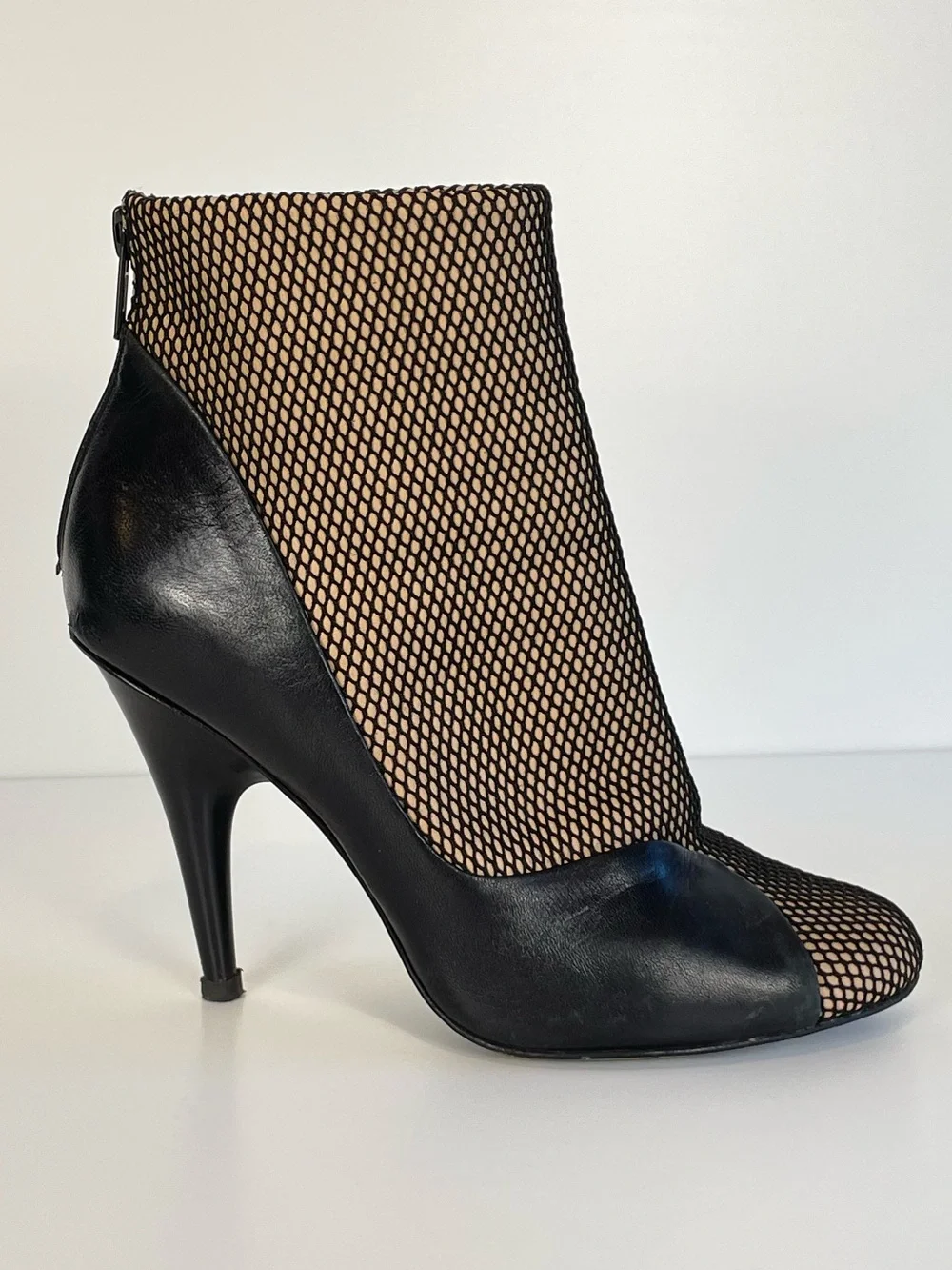 3.1 Phillip Lim” Francis” Fishnet Leather Ankle Booties size 36.5 US 6-6.5